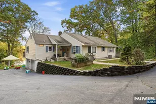 101 Morse Lakes Rd, Bloomingdale, NJ 07403 - Photo 1