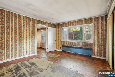 914 Washington Avenue, Ho Ho Kus, NJ 07423 - Photo 11