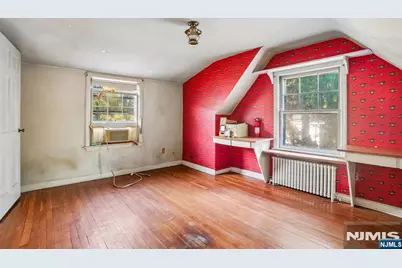 914 Washington Avenue, Ho Ho Kus, NJ 07423 - Photo 17