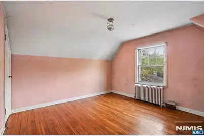 914 Washington Avenue, Ho Ho Kus, NJ 07423 - Photo 13