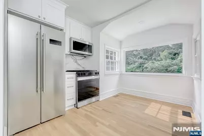 924 Franklin Avenue, Franklin Lakes, NJ 07417 - Photo 7