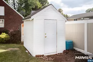 218 Hickory Ave, Bergenfield, NJ 07621 - Photo 25