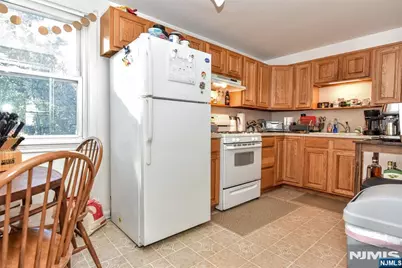 44 Ekings Avenue, Hawthorne, NJ 07506 - Photo 21