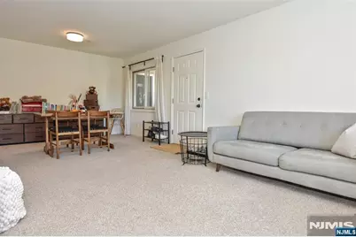 139 Orchard Park, Allendale, NJ 07401 - Photo 9