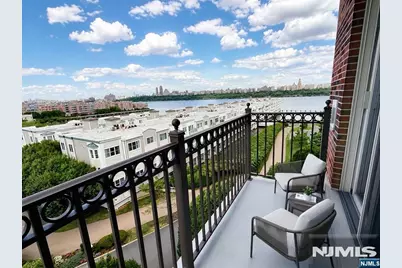 3418 City Place 3418 #3418, Edgewater, NJ 07020 - Photo 1
