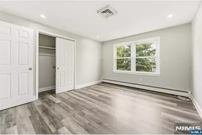 282 Farnham Avenue, Lodi, NJ 07644 - Photo 7