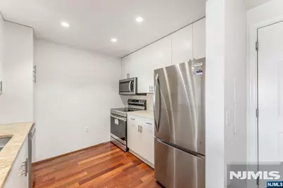 2305 City Place, Edgewater, NJ 07020 - Photo 7