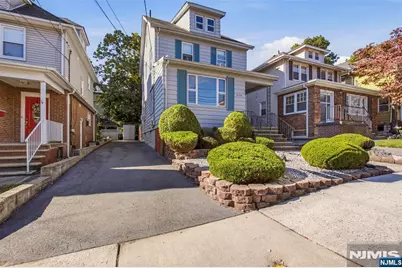 248 Tom Hunter Road, Fort Lee, NJ 07024 - Photo 3