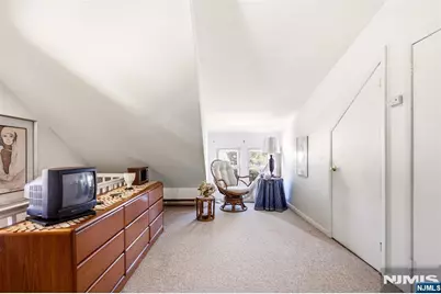 248 Tom Hunter Road, Fort Lee, NJ 07024 - Photo 19