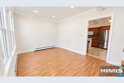 24 Parker Avenue, Hawthorne, NJ 07506 - Photo 3