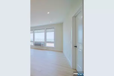 401 Central Boulevard Ph4B #PH4B, Palisades Park, NJ 07650 - Photo 7