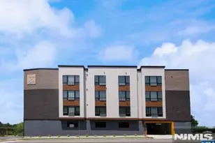 401 Central Blvd Ph4B, Palisades Park, NJ 07650 - Photo 1