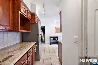 6803 Park Avenue, Guttenberg, NJ 07093 - Photo 7