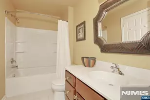 28 Turnberry Ln, Hamburg, NJ 07419 - Photo 37