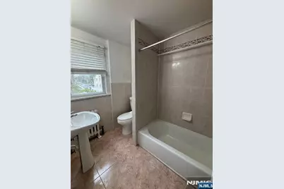 613 Martense Avenue, Teaneck Township, NJ 07666 - Photo 17
