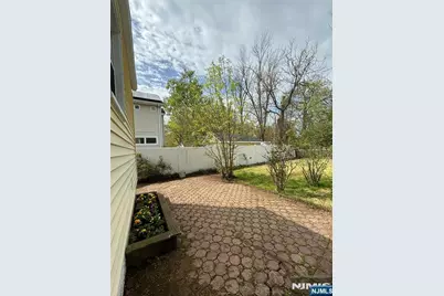 613 Martense Avenue, Teaneck Township, NJ 07666 - Photo 23
