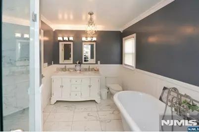 56 Wyandotte Avenue, Dumont, NJ 07628 - Photo 21