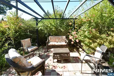 56 Wyandotte Avenue, Dumont, NJ 07628 - Photo 33