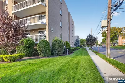 38 Moonachie Road 315 #315, Hackensack, NJ 07601 - Photo 33