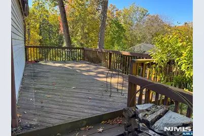 32 Esplanade Drive, Hillsdale, NJ 07642 - Photo 21