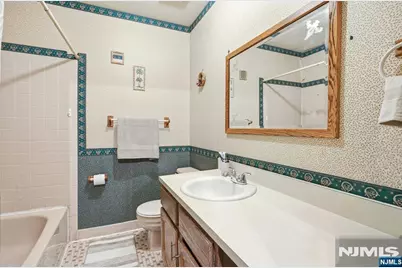 31 Astor Court, Sayreville, NJ 08872 - Photo 19