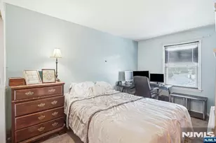 31 Astor Ct, Sayreville, NJ 08872 - Photo 17