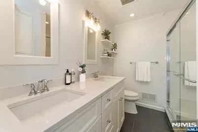 1102 Faulkner Court, Mahwah, NJ 07430 - Photo 11