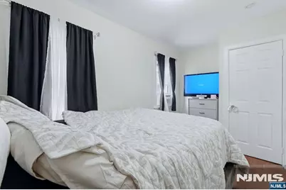 239 19th Street, Newark, NJ 07103 - Photo 9