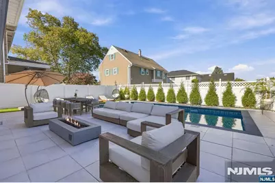 6 E Azalea Drive, Wallington, NJ 07057 - Photo 35