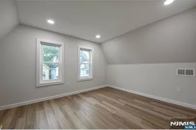82 Watchung Avenue, West Orange Township, NJ 07052 - Photo 35