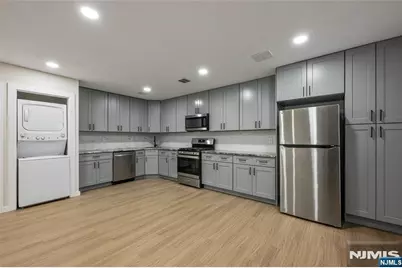 82 Watchung Avenue, West Orange Township, NJ 07052 - Photo 11