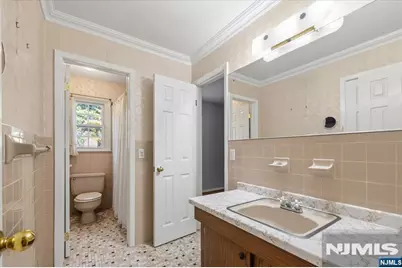 230 Washington Avenue, Westwood, NJ 07675 - Photo 13