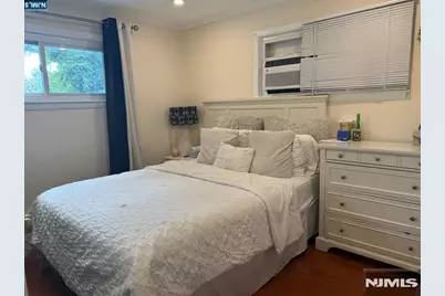 99 Forest Avenue, Paramus, NJ 07652 - Photo 7