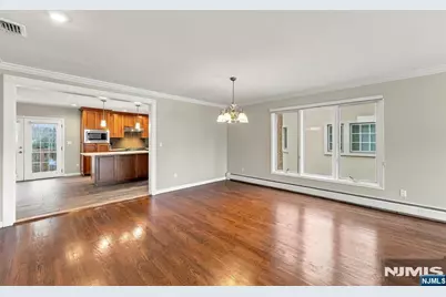 456 Glen Avenue A #A, Palisades Park, NJ 07650 - Photo 5