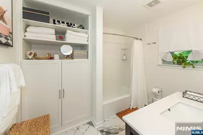 119 Sherwood Avenue, Mahwah, NJ 07430 - Photo 15