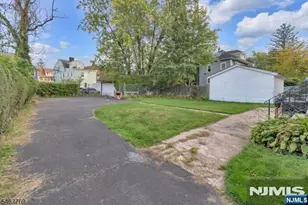 46 Oakland Terrace, Newark, NJ 07106 - Photo 5