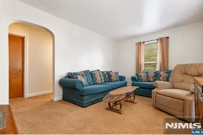 419 Spruce Street, Linden, NJ 07036 - Photo 3