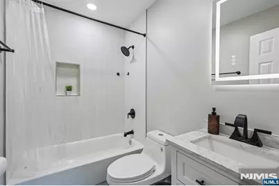 102 Hiawatha Boulevard, Oakland, NJ 07436 - Photo 21
