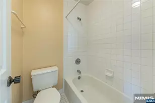 50 Lindsley Road 53, Cedar Grove, NJ 07009 - Photo 15