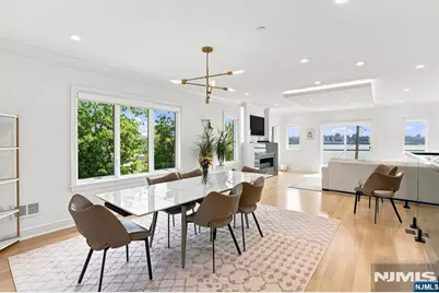 1439 River Road 1 #1, Edgewater, NJ 07020 - Photo 9