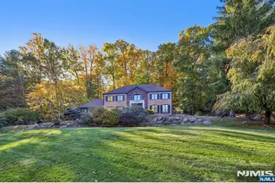 801 Pony Trail, Franklin Lakes, NJ 07417 - Photo 3