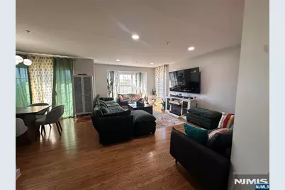 132 Summit Ridge, Pompton Lakes, NJ 07442 - Photo 7
