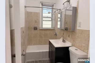 42 Van Winkle Avenue 2 #2, Garfield, NJ 07026 - Photo 17