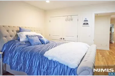 15B Jan Court 15B #15B, Elmwood Park, NJ 07407 - Photo 7
