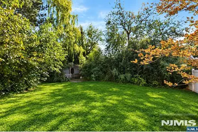 433 Spruce Street, Linden, NJ 07036 - Photo 17