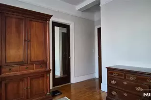 363-377 Mount Prospect 1B, Newark, NJ 07104 - Photo 9
