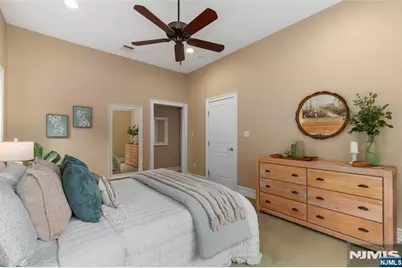 352 Westfield Avenue, Ridgewood, NJ 07450 - Photo 17