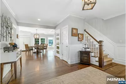 18 Heritage Lane, Mahwah, NJ 07430 - Photo 5