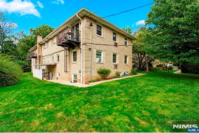 470 Valley Road C009A #C009A, Montclair, NJ 07043 - Photo 29