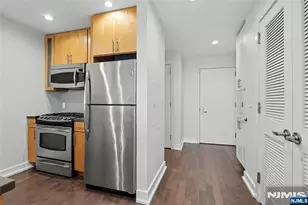 3312 Hudson 7F, Union City, NJ 07087 - Photo 11